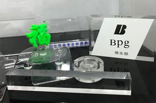 九宮格專(zhuān)注中小企業(yè)網(wǎng)絡(luò)營(yíng)銷(xiāo)，助力唯動(dòng)玻璃制品廠家公司互聯(lián)網(wǎng)轉(zhuǎn)型